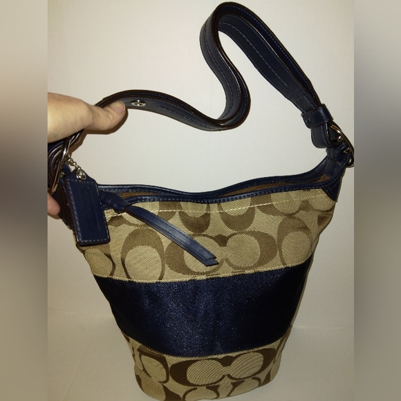 ☆Brand New☆COACH Signature Large Rugby Stripe 2 Way Duffle Crossbody - Picture 7 of 16